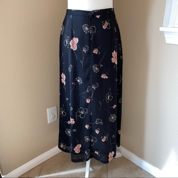 Pendleton | Vintage Floral Midi Skirt - Picture 2 of 5